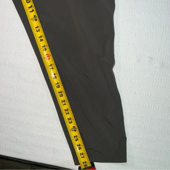 Athleta Womens Skyline Pant Paperbag Trouser Size 12 Athleisure Arbor Olive - Picture 7 of 8